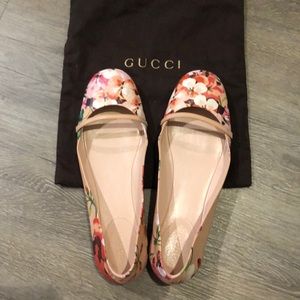 Gucci floral flats
